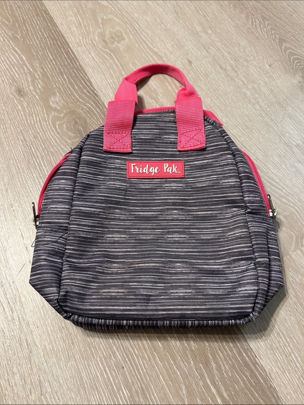 Fridge Pak Insulated Lunch Bag in Gray Stripe with Pink Trim